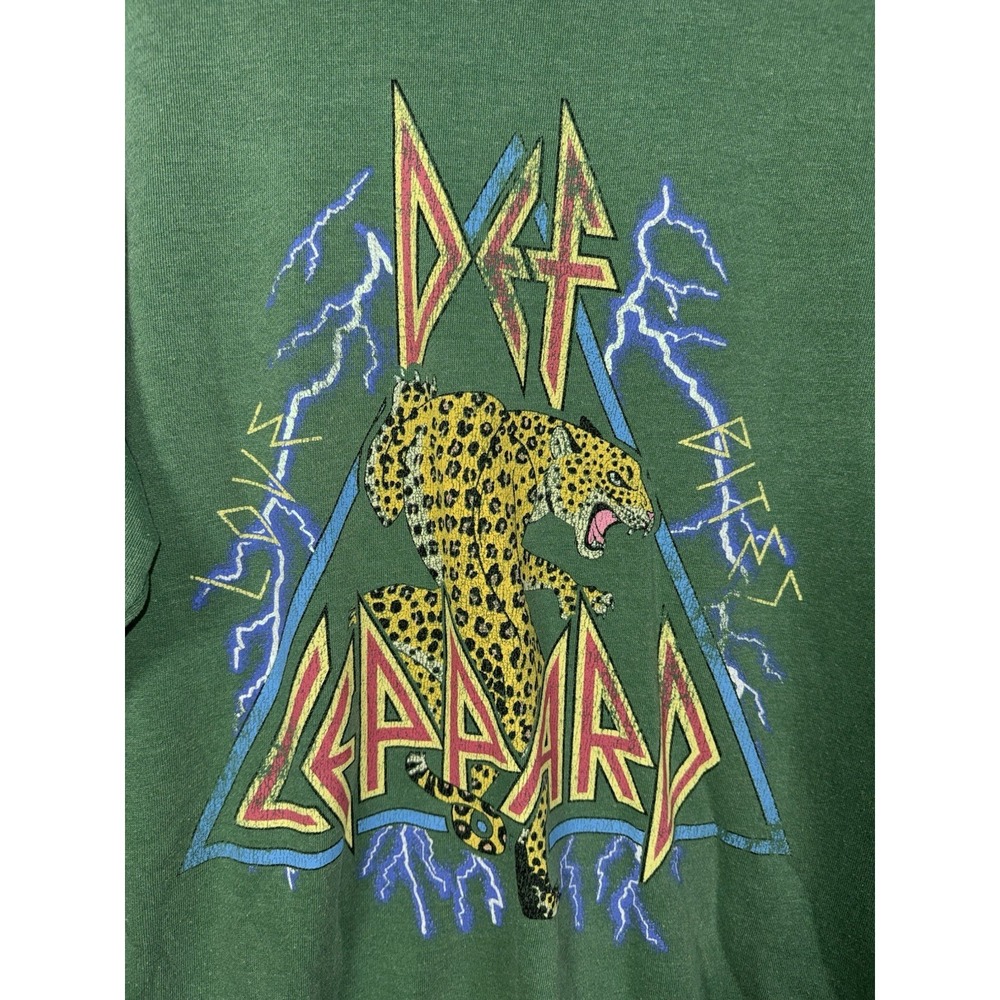 Def Leppard Green Graphic Sweatshirt Rhinestone Star Sleeves Women's Size S - Picture 2 of 6